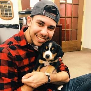 Meet your Posher, Derek